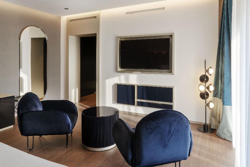 La Hotel&spa Hotel
